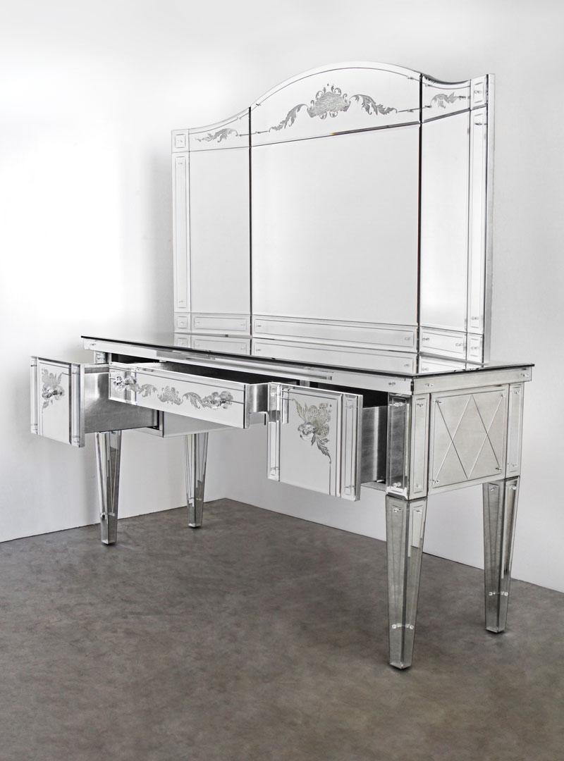 AVOGARIA MURANO MIRROR