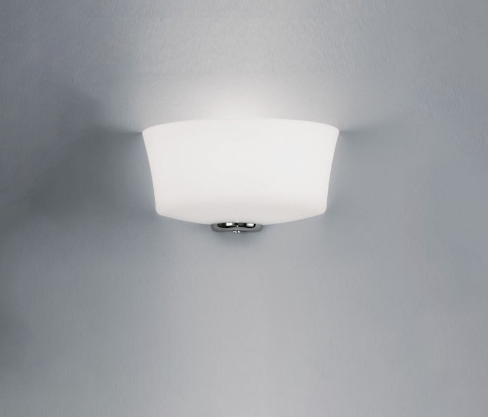 IGLOO 1L WALL LAMP