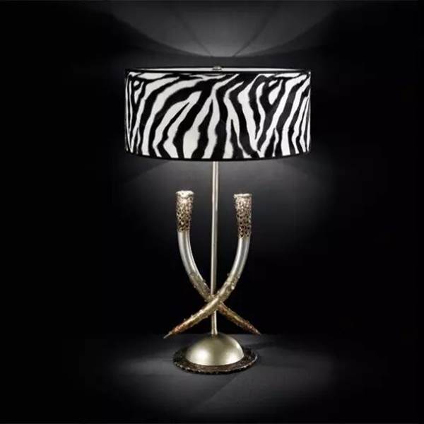 SAFARI 4L TABLE LAMP