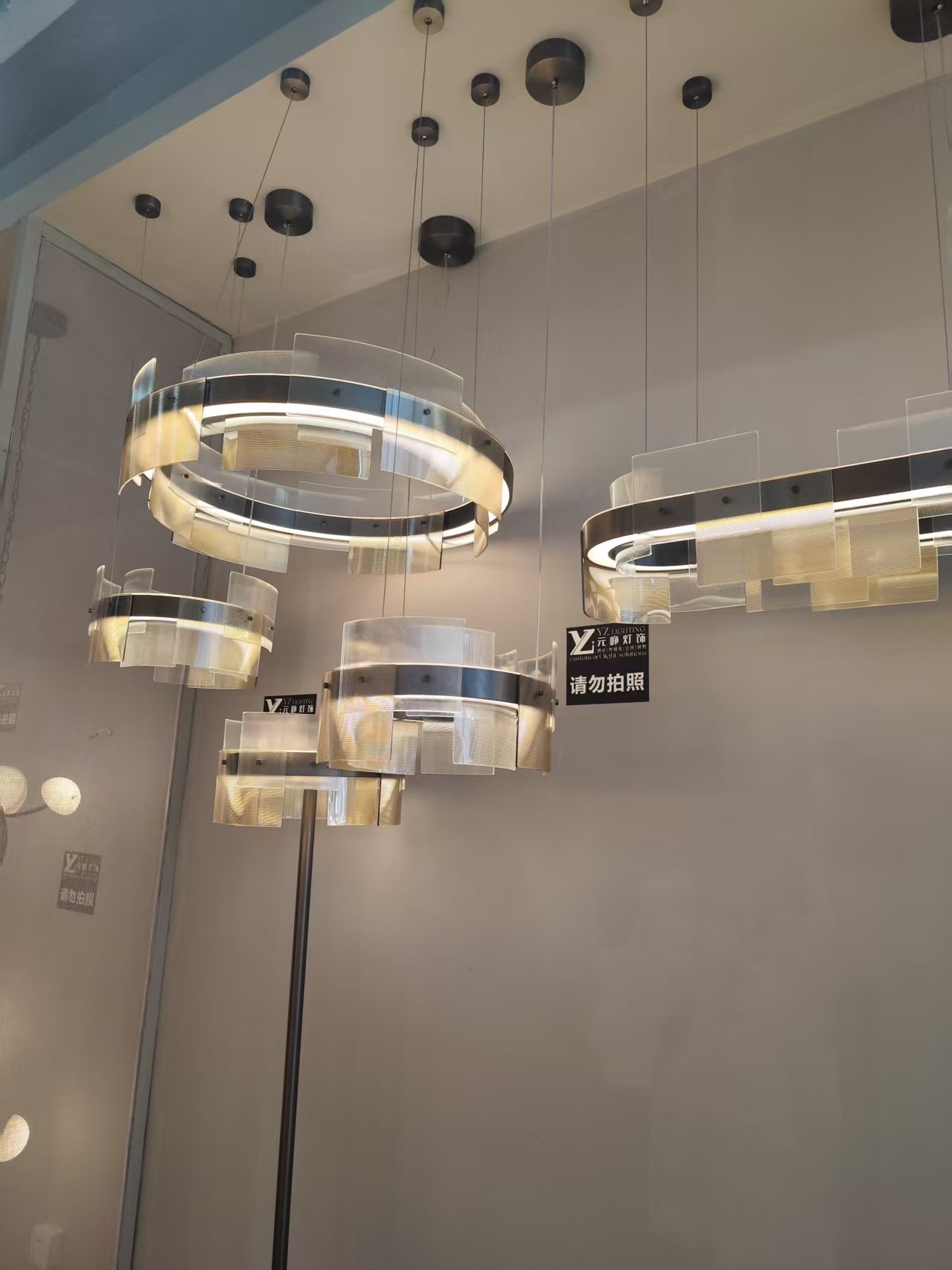 SARKIT 1L SİYAH D82XH25 CM LED 52W 3000K