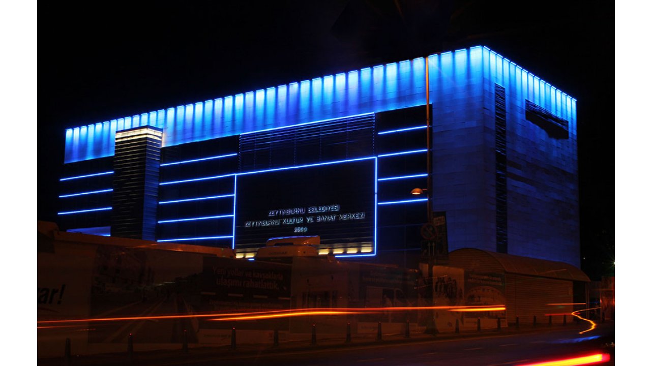 Zeytinburnu Municipality Building